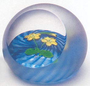©1985 Caithness Glass
