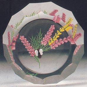 ©1985 Caithness Glass