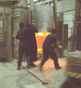 ©1987 Caithness Glass
