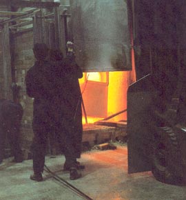 ©1987 Caithness Glass