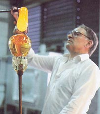 ©1987 Caithness Glass